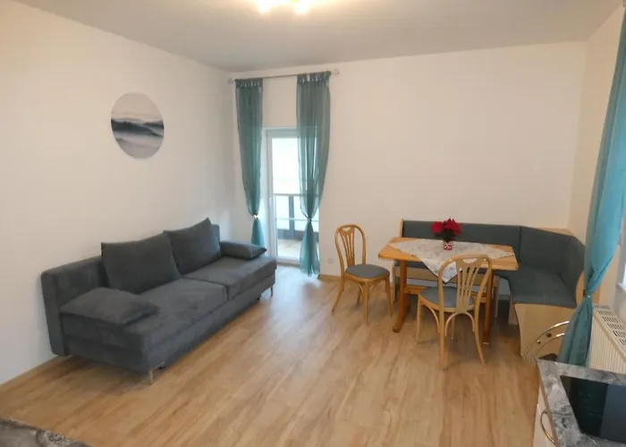 Konukevi Gaestezimmer Gombotz Etmissl